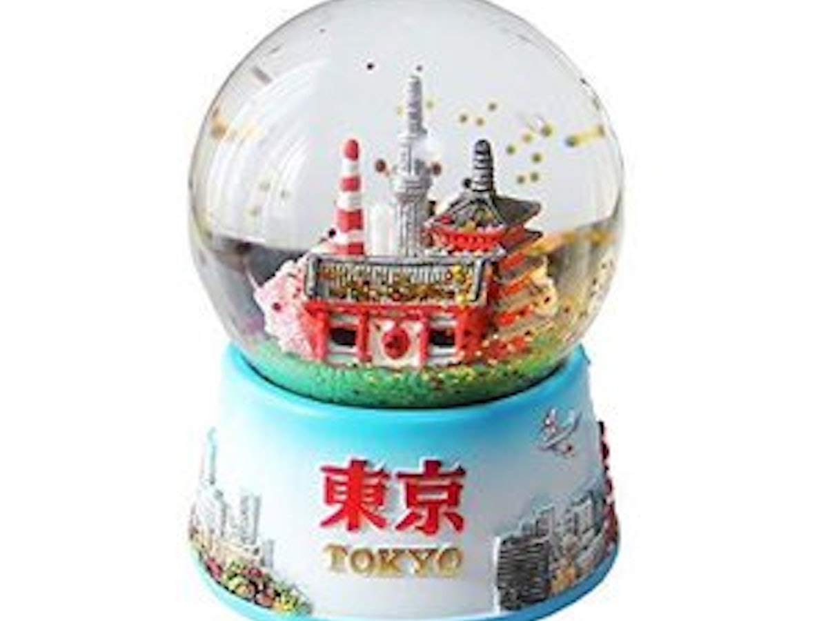 完売!!北欧暮らしの道具店 【数量限定】スノードーム2025「湖畔の 完売!!北欧暮らしの道具店 【数量限定】スノードーム2025「湖畔の