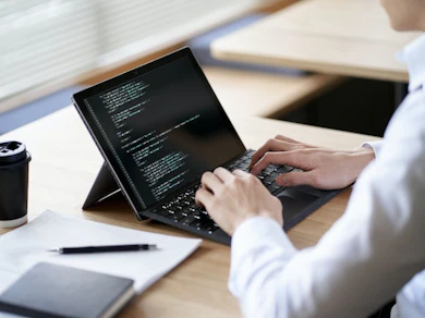 無料のプログラミングスクール