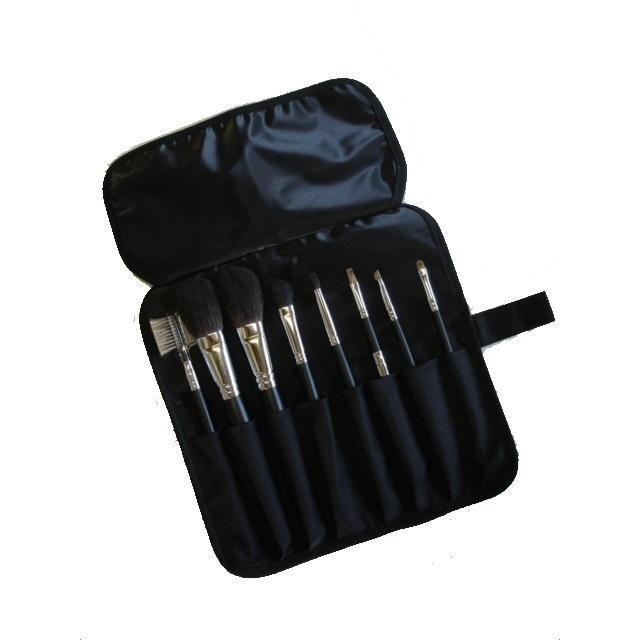 大人気 メイクブラシ収納ケース ブラック f2fe1f449e163990b0b81dc6aa6be2