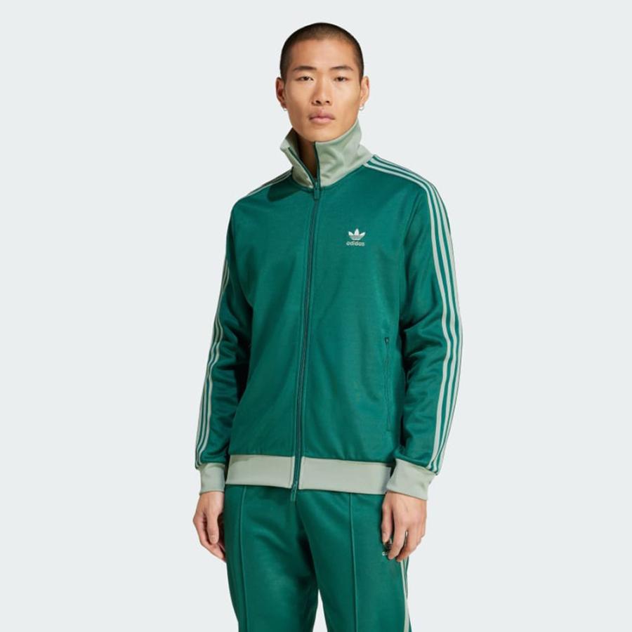 【美品】　SPALDING  TRACK ジャケット ジャージ　緑 f072b89705ab6d24d2a82190966405