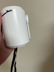 引っ掛かりが浅くすぐ落ちる。重たくて首からかけるのはムリ!の投稿画像2