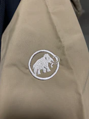 軽量で防風、耐水性抜群です。の投稿画像2