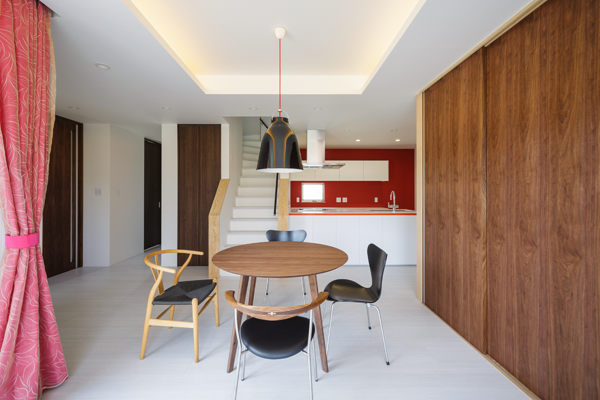 建築家の私が10年以上愛用しているおすすめチェア&照明器具10選