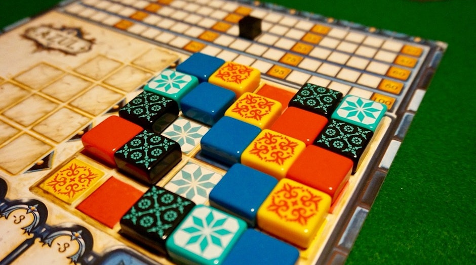 ボードゲームマニアがおすすめする今人気のボードゲーム10選 Favlist ボードゲームマニアがおすすめする今人気のボードゲーム10選 Favlist