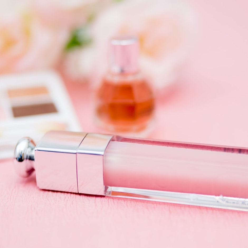 トータルビューティーアドバイザーが愛用するおすすめ美容グッズ10選