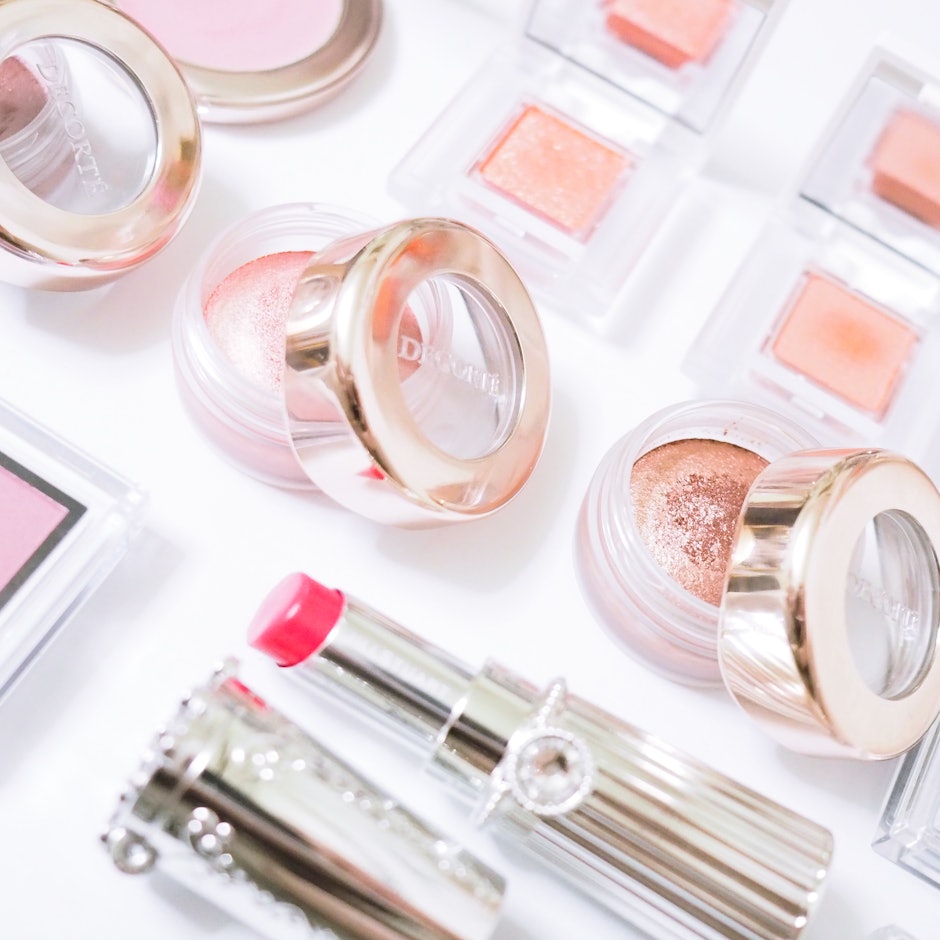 コスメ好きが選んだ「ブルベ夏」さんにおすすめのコスメ10選