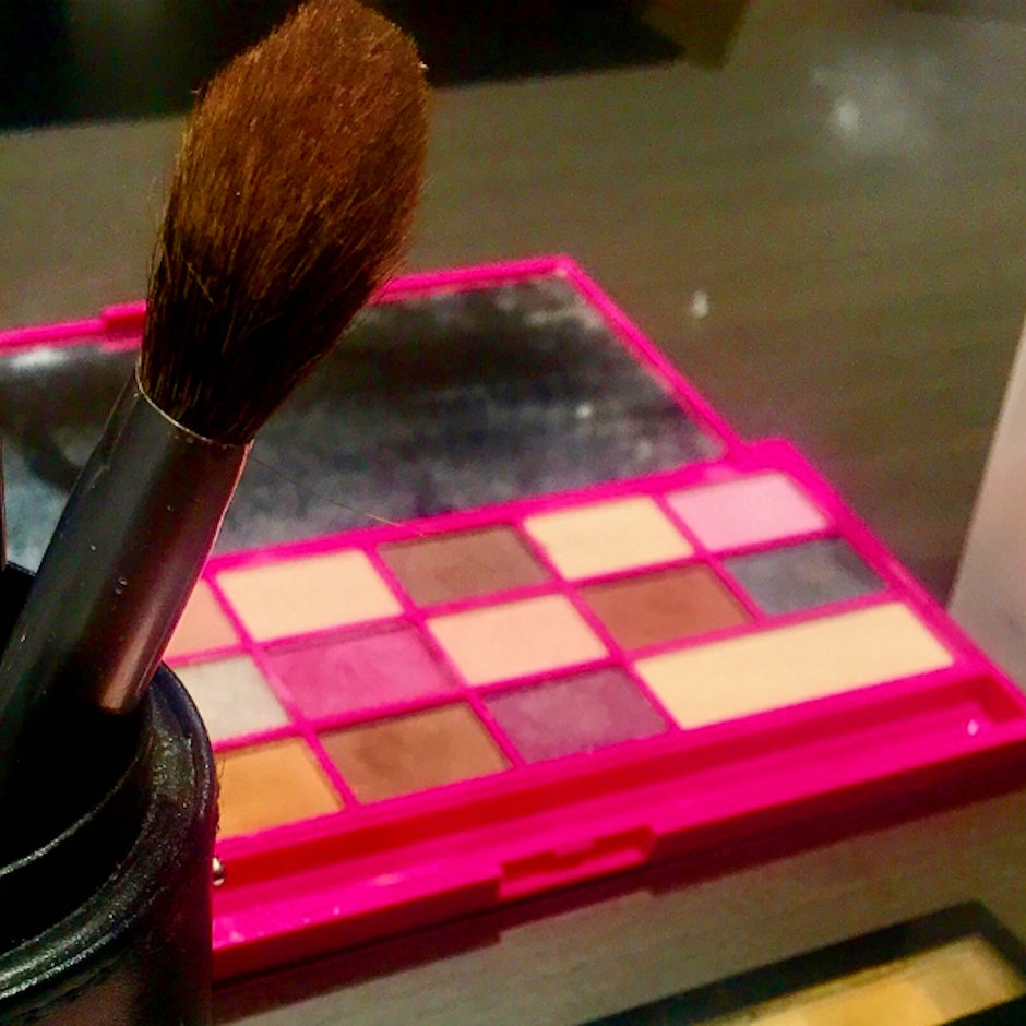 プロが厳選!ナチュラルメイクにおすすめのプチプラコスメ10選【20代向け】