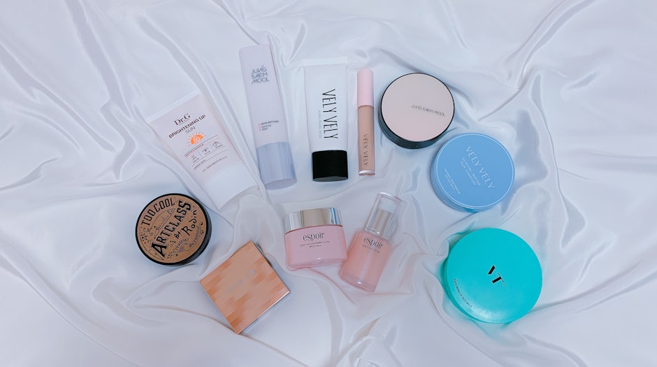 韓国コスメマニア厳選 ツヤ肌を作る韓国ベースメイクコスメ11選 Favlist 韓国コスメマニア厳選 ツヤ肌を作る韓国ベースメイクコスメ11選 Favlist