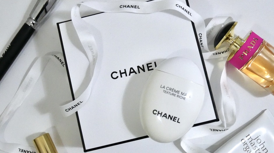 1万円以内 美容ライターおすすめの人気デパコスプレゼント11選 18最新 Favlist 1万円以内 美容ライターおすすめの人気デパコスプレゼント11選 18最新 Favlist