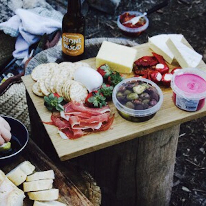 ソロキャンパーが厳選!3万円以内で揃う初めてのソロキャンプ道具10選