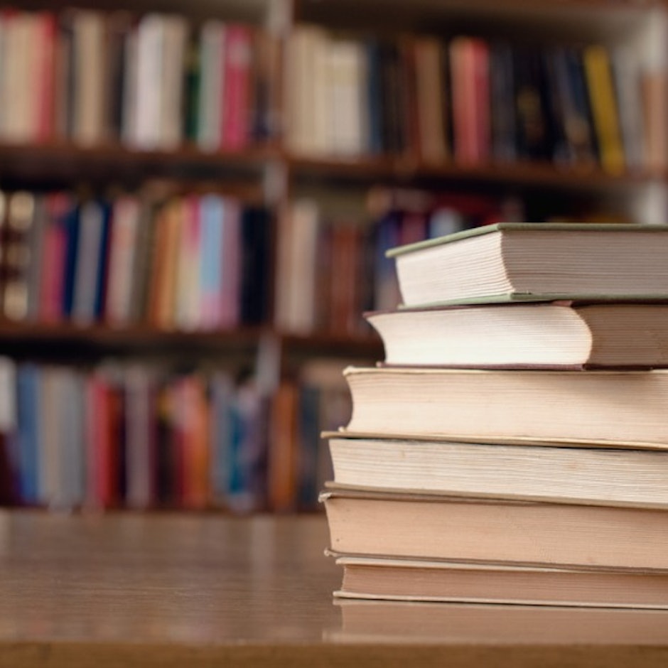 人生を変える!ファイナンシャルプランナーおすすめのマネー本10選