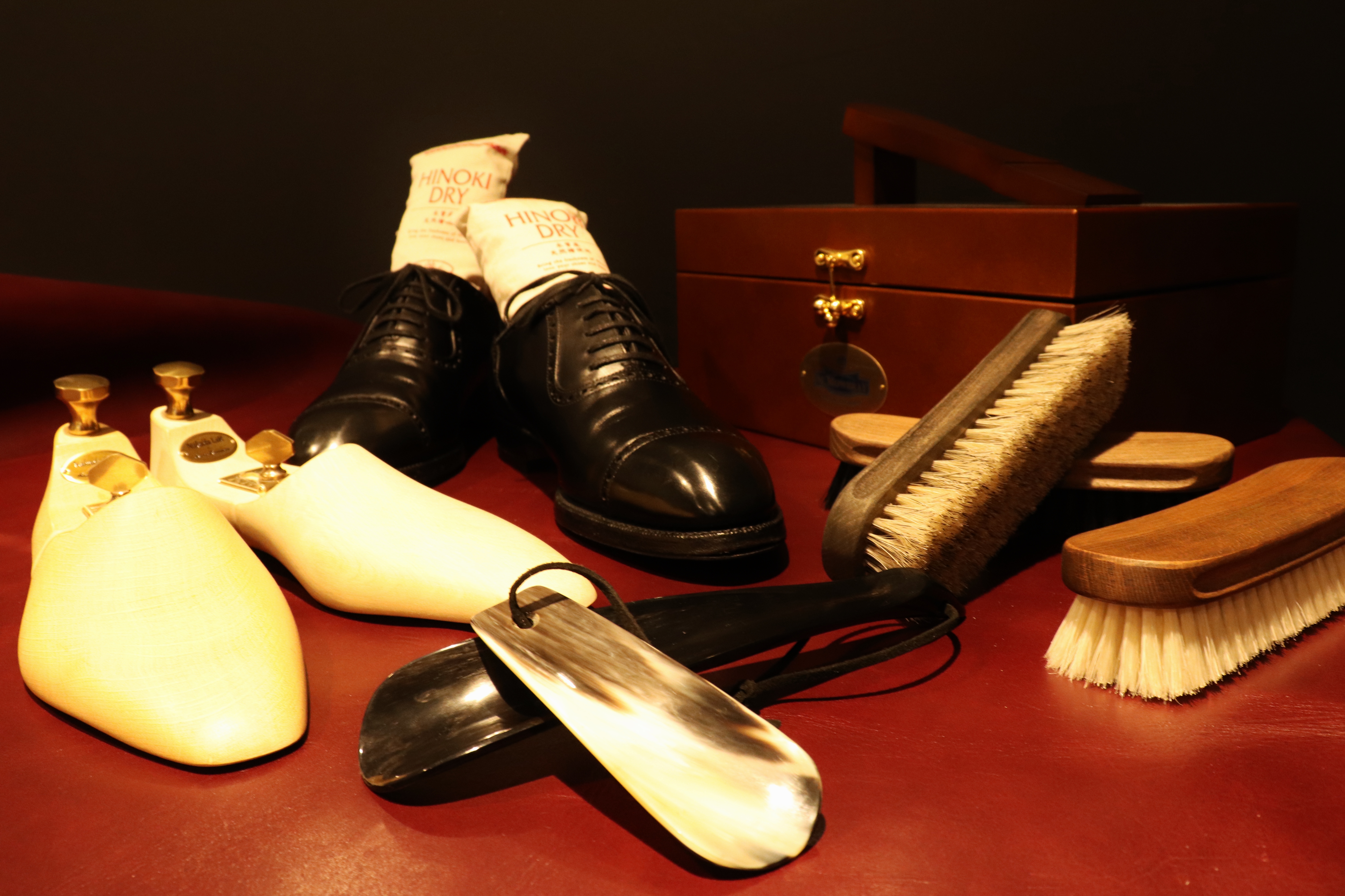 1歩でも長く大切な靴と付き合うために。靴を綺麗に保管する為に考えられたこだわりのアイテム10選