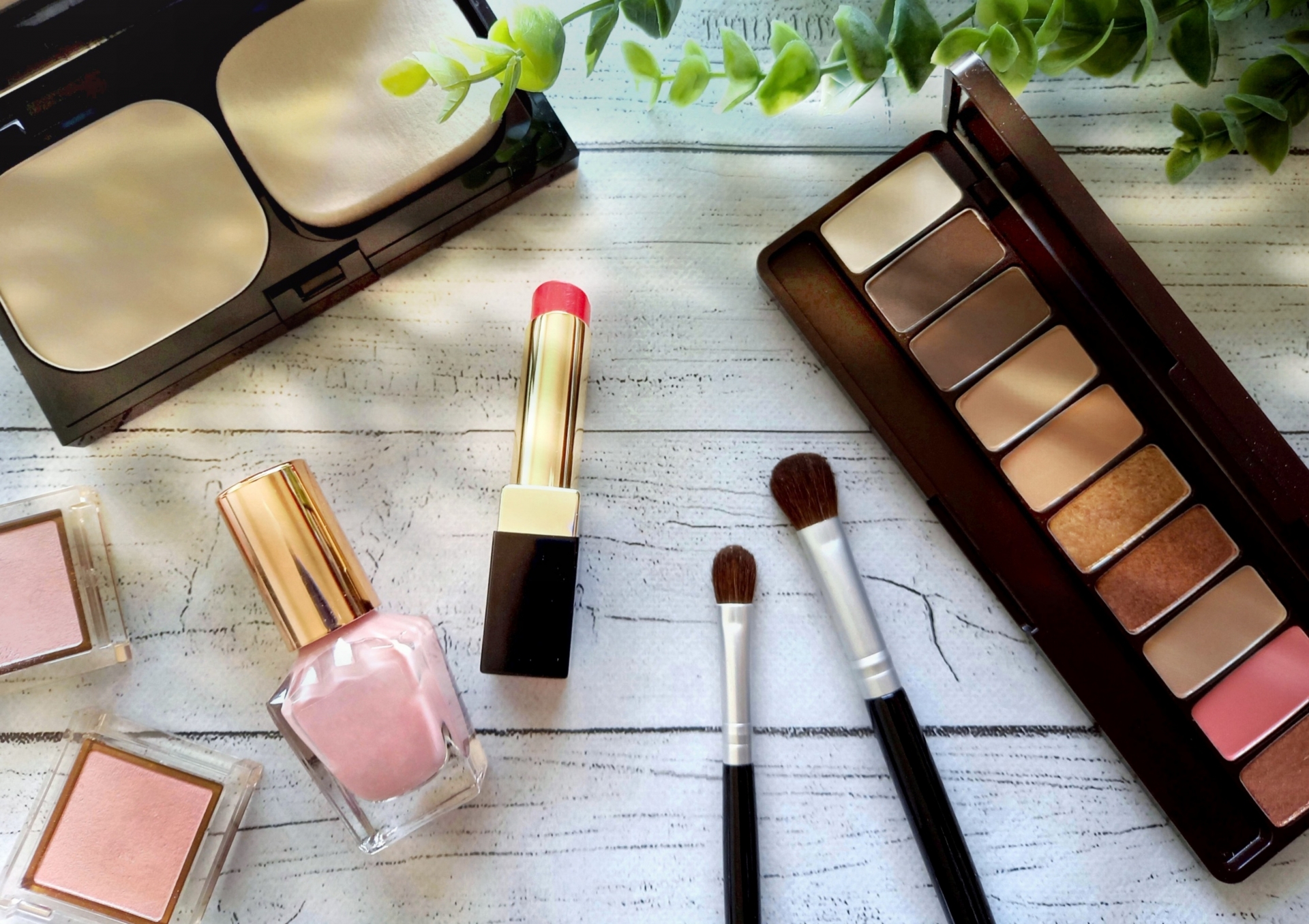 40代におすすめ！若返りメイク化粧品12選【−5歳見えも！方法も伝授♪】