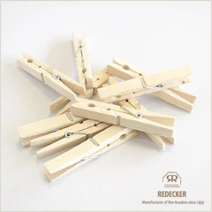 REDECKER 木の洗濯ばさみ 1枚目