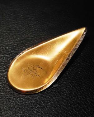 グラススタジオ・ジャパン オリーブシェイプスプーン ゴールド 1枚目