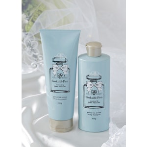 Gokubi-Pro グリーンティーアロマ シャンプー&トリートメント 1枚目