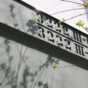 NENGO ポーターズペイント 1枚目