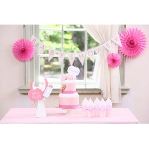 ベビーシャワーマーケット ダイパーケーキ付きベビーシャワー装飾9点セット 1枚目