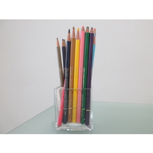 ホルベイン 色鉛筆 1枚目