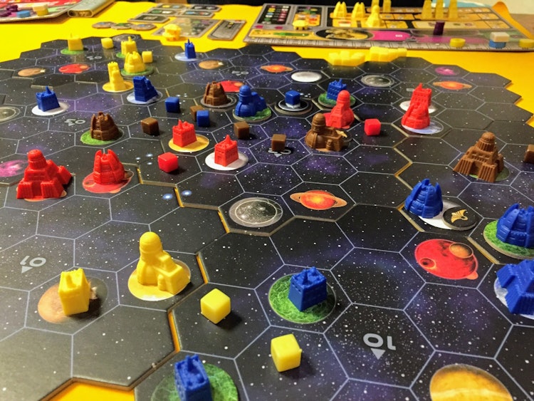 ボードゲームマニアがおすすめする今人気のボードゲーム10選 Mybest ボードゲームマニアがおすすめする今人気のボードゲーム10選 Mybest