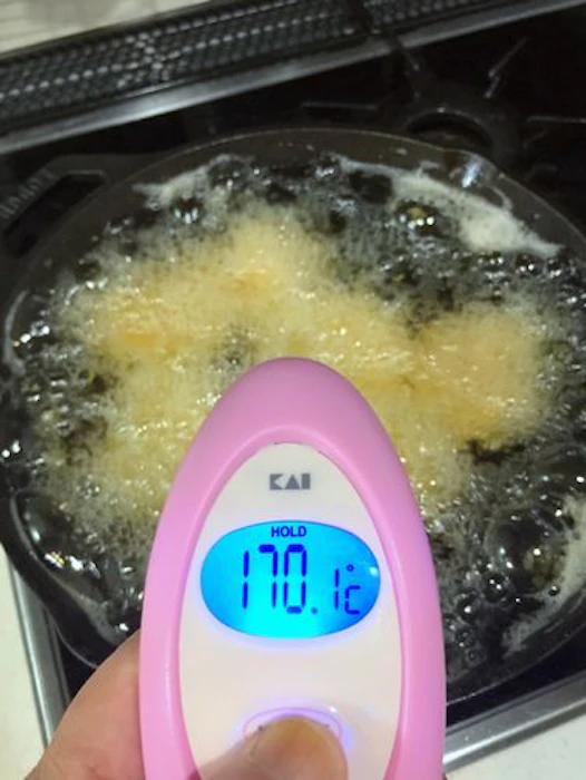貝印 kai 赤外線 温度計 調理用 1枚目
