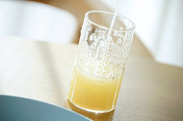 iittala フローラ タンブラー 1枚目