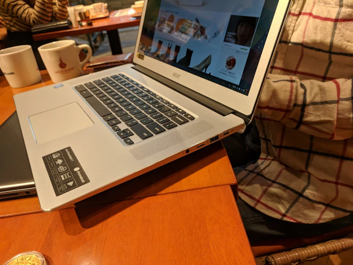 Acer Chromebook 15 CB515-1HT-P39B 1枚目