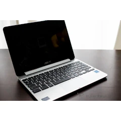 ASUS Chromebook Flip C101PA C101PA-OP1 1枚目