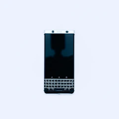 BlackBerry BlackBerry KEYone 1枚目