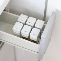 sarasa design スパイスボトル 1枚目