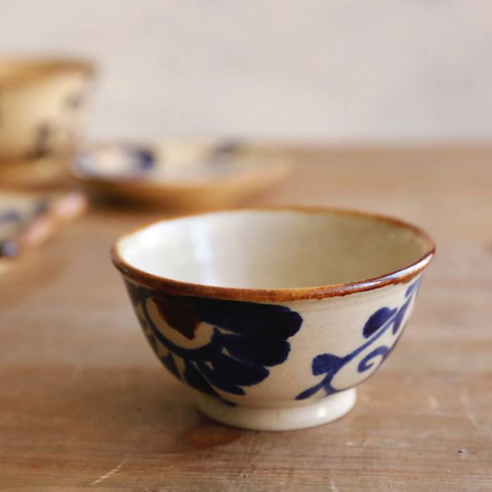 中城窯 やちむん 茶碗 2枚目