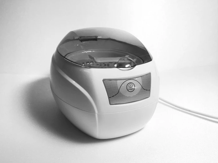 浦和工業 超音波洗浄器 UL-600 1枚目