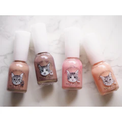 フェリシモ なりきりにゃんこ あの猫(こ)とおそろい 肉球色の1Dayネイル 1枚目