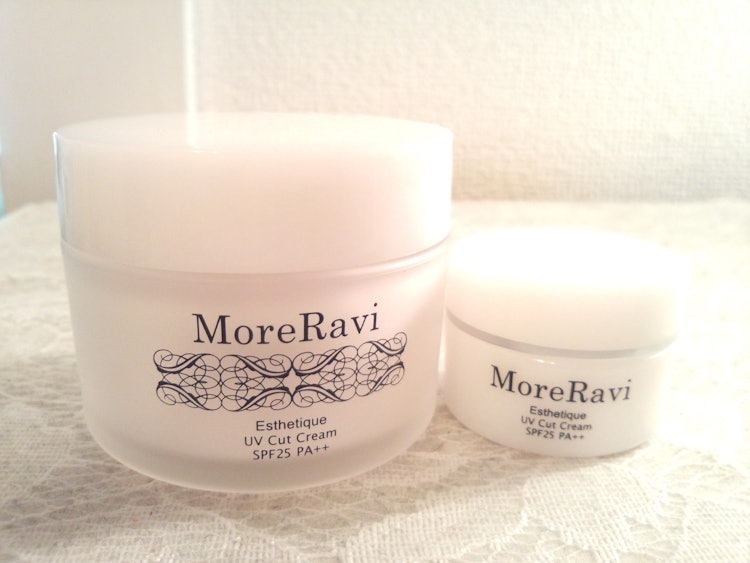 MoreRavi 【PR】エステティック UVカットクリーム 日やけ止め・化粧下地クリーム 1枚目