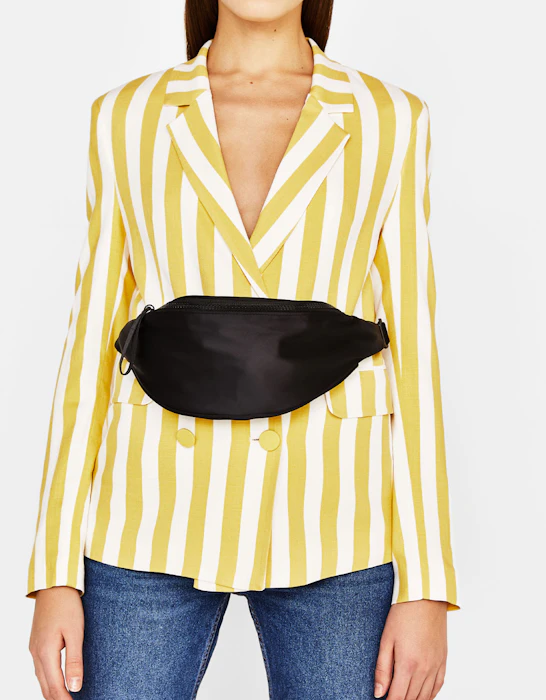 Bershka ウェストバッグ 1枚目