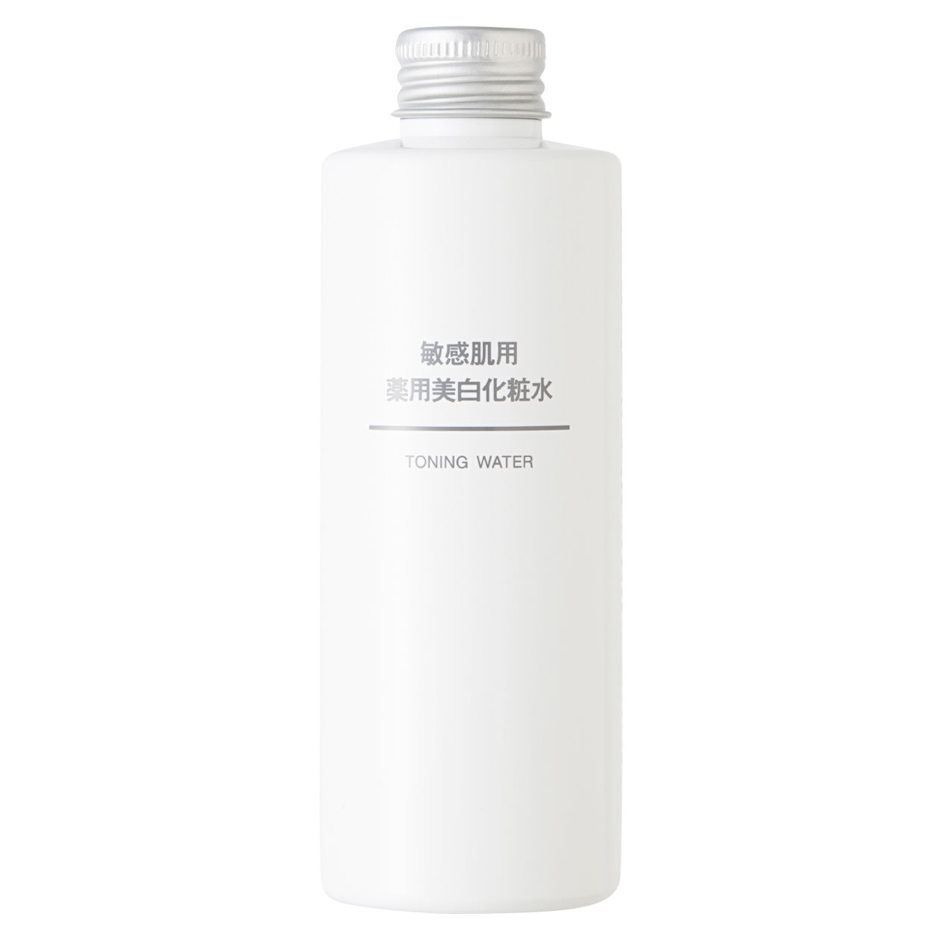 無印良品 敏感肌用薬用美白化粧水 1枚目