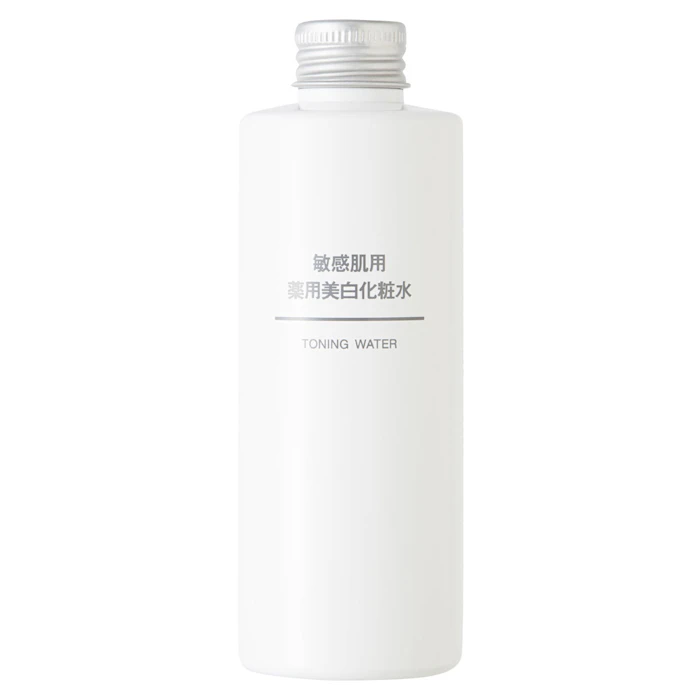 無印良品 敏感肌用薬用美白化粧水 1枚目
