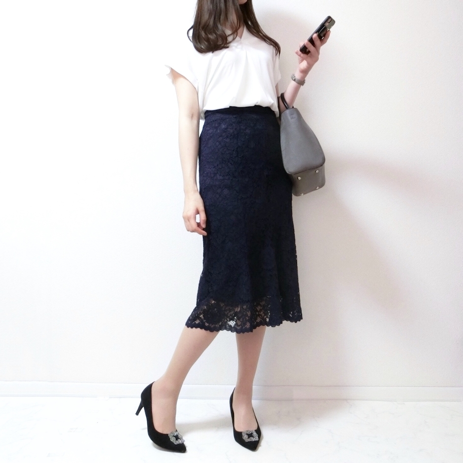 UNIQLO レースフレアスカート 409574 1枚目