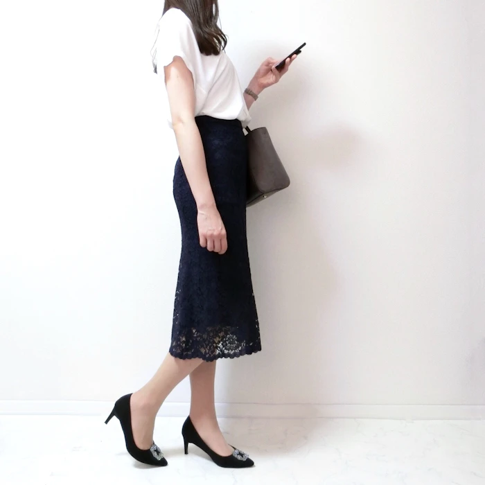 UNIQLO レースフレアスカート 409574 2枚目
