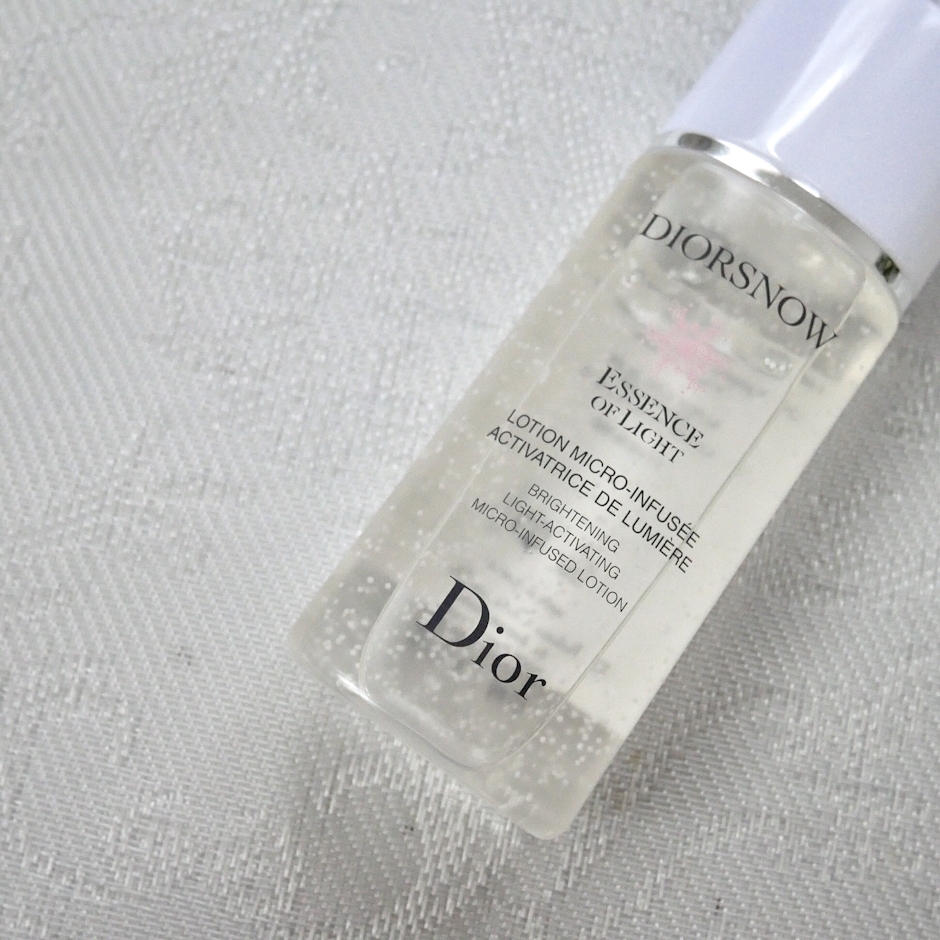 Christian Dior スノー ブライトニング エッセンスローション 200ml 1枚目