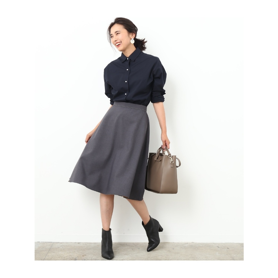 ROPE' 【Oggi10月号掲載】カフス刺繍入りパールボタンシャツ J72972_GGH3717 2枚目