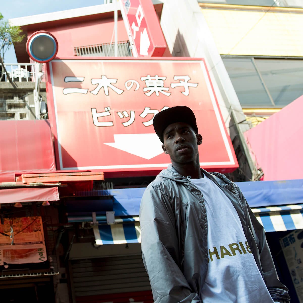 Chari&Co BIG BOLD LOGO TEE 5枚目