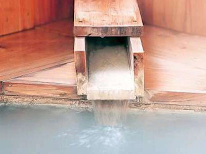 栃木県 塩原元湯温泉 秘湯の宿 元泉館 3枚目