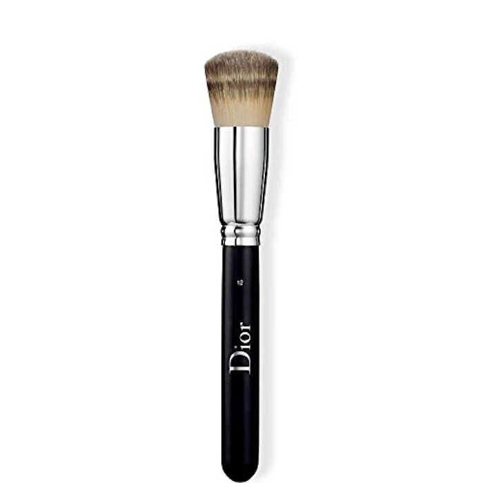 Dior バックステージ フルイド ファンデーション ブラシ フルカバー 4枚目