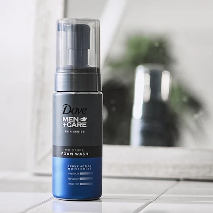 ユニリーバ・ジャパン Dove MEN+CARE 泡洗顔料 モイスチャー 1枚目