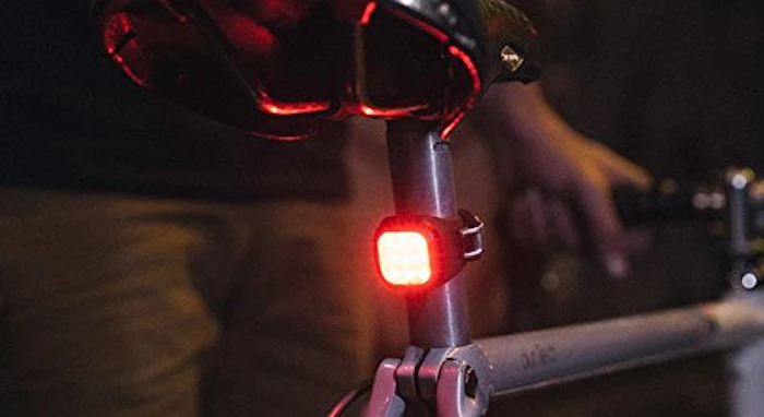 knog ブラインダー・ミニ ナイナー LEDライト 3枚目