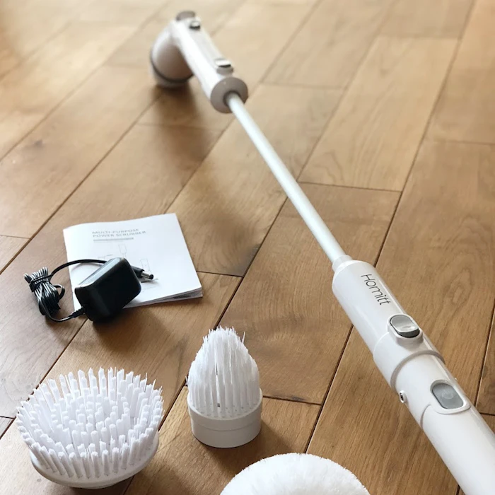 ElleSye バスポリッシャー 電動お掃除ブラシ 1枚目