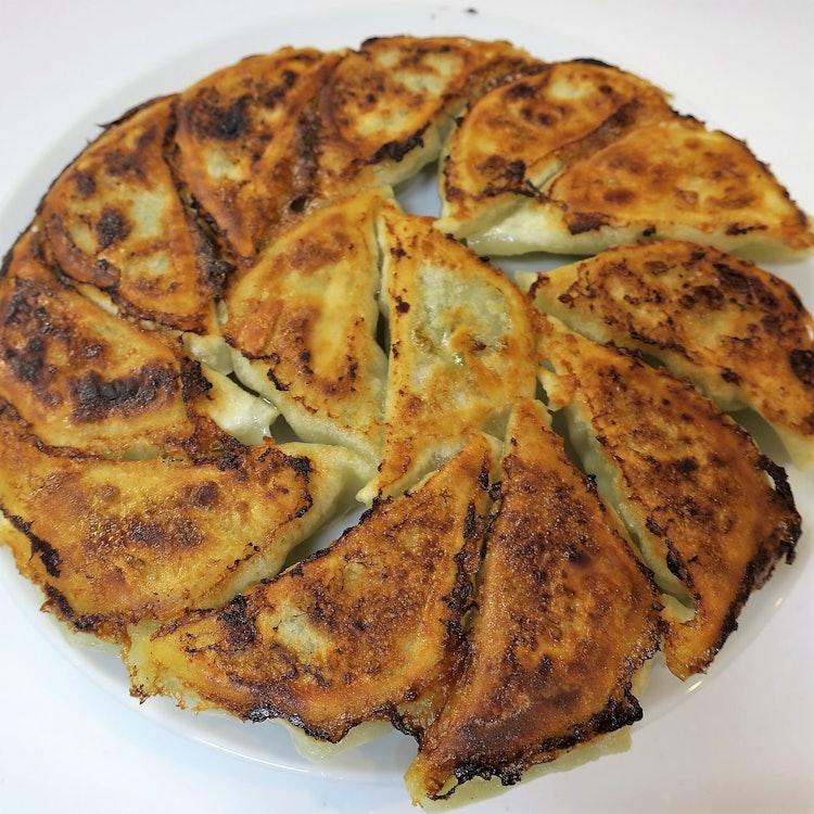 餃子の馬渡 もっちり餃子 1枚目