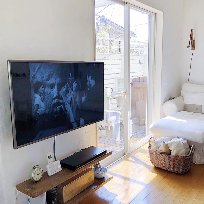 エース・オブ・パーツ テレビ壁掛け金具 PRM-LT17MW 1枚目