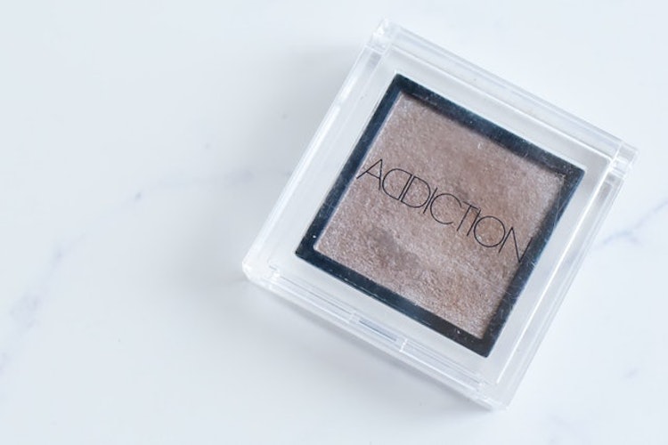 現役美容部員 Rikaおすすめ Addiction の人気アイシャドウ10選 Mybest